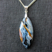 Load image into Gallery viewer, Absolutely Gorgeous AAA Quality 18 Ct. Pietersite Stone Necklace