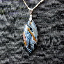 Load image into Gallery viewer, Absolutely Gorgeous AAA Quality 18 Ct. Pietersite Stone Necklace
