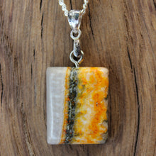 Load image into Gallery viewer, Superb 20 Ct. Natural Bumble Bee Jasper Pendant Necklace