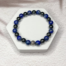 Load image into Gallery viewer, Men&#39;s Om 8mm Bead Bracelet - Hematite &amp; Lapis Lazuli
