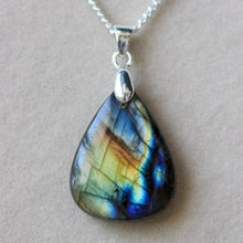 Load image into Gallery viewer, Amazing 23 Ct. Natural Labradorite Pear Shape Gemstone Necklace
