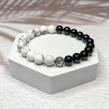 Load image into Gallery viewer, Yin Yang - Howlite &amp; Onyx Stone 8mm Bead Bracelet
