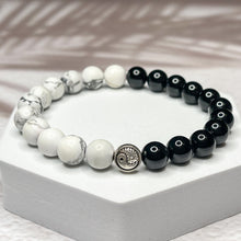 Load image into Gallery viewer, Yin Yang - Howlite &amp; Onyx Stone 8mm Bead Bracelet
