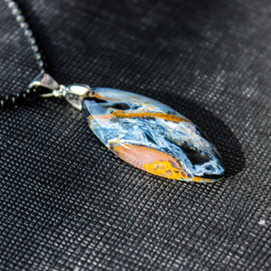 Absolutely Gorgeous AAA Quality 18 Ct. Pietersite Stone Necklace