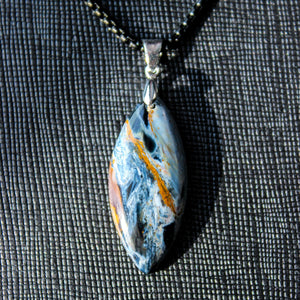 Absolutely Gorgeous AAA Quality 18 Ct. Pietersite Stone Necklace